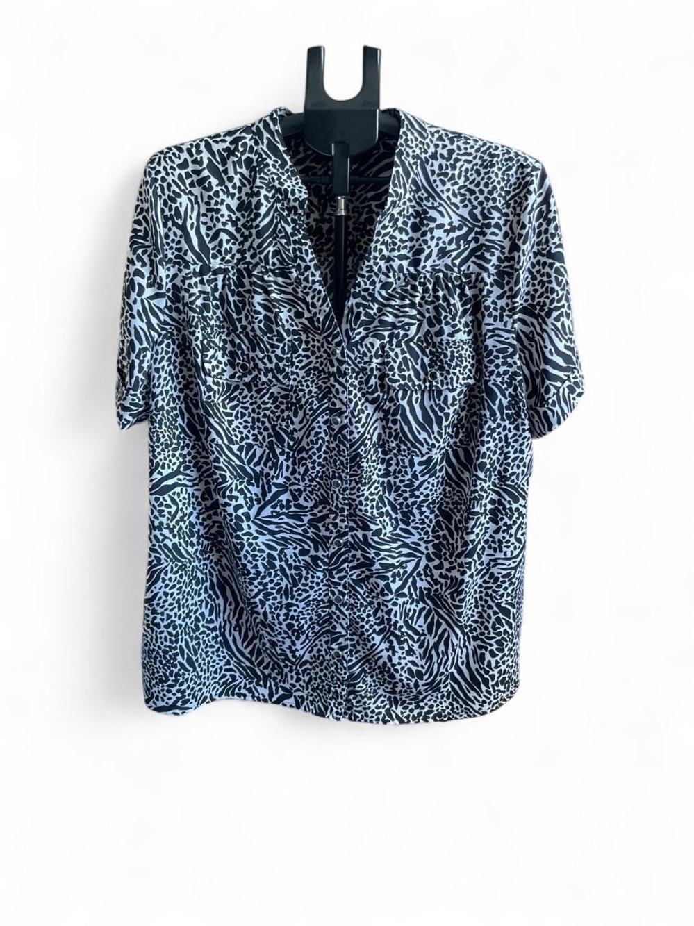 Elementz Blue Animal-Print V-Neck Short Sleeve Blouse